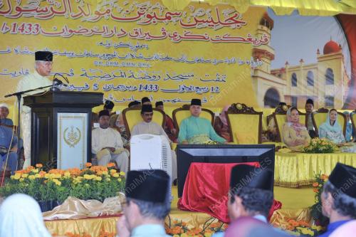 PK03_05022011_SULTAN_AZLAN