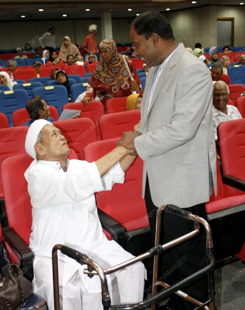 ZAMBRY ABDUL KADIR