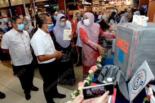 DATUK DR NOOR AZMI GHAZALI