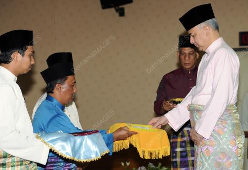 PK03_06032014_RAJA_NAZRIN