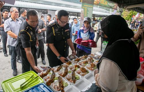 DATUK KAMALLUDIN ISMAIL