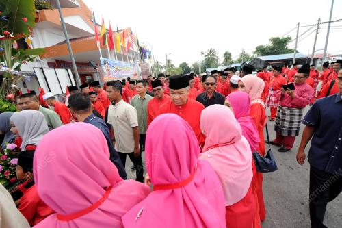 PK03_06082016_ZAHID