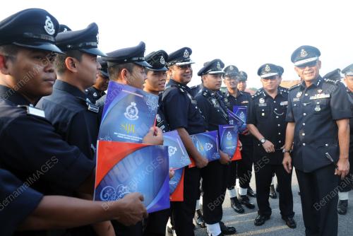 DATUK ACRYL SANI ABDULLAH SANI