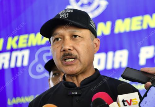 DATUK SERI MOHD YUSRI HASSAN BAKRI
