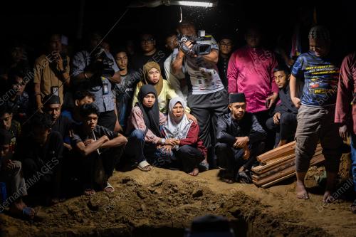 PENGEBUMIAN MANGSA KEMALANGAN