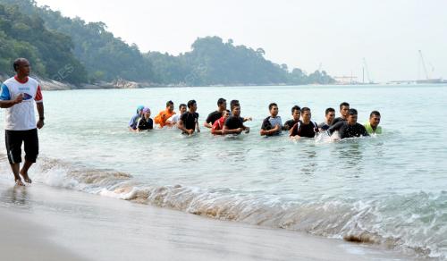 PK03_08082012_RENANG