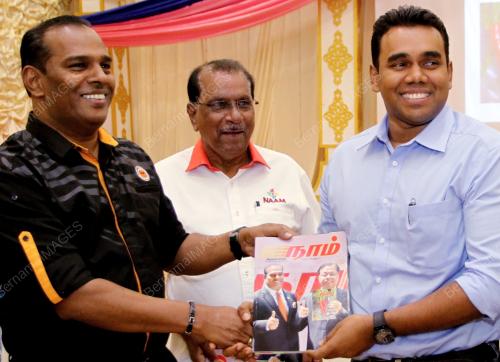 PK03_08102015_MAJALAH_NAAM