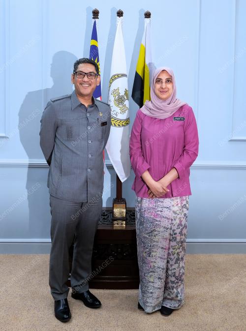 DATUK SERI AHMAD FAIZAL AZUMU