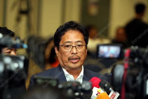 TAN SRI AZAM BAKI