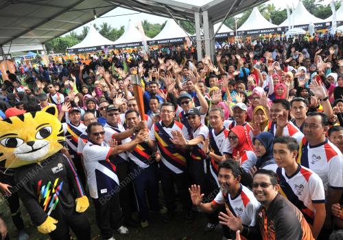 PK03_09072017_LARIAN_OBOR