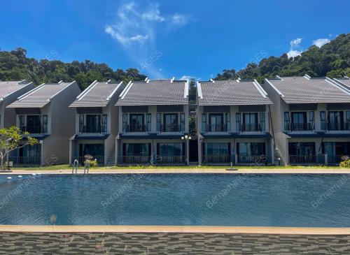 HOTEL PANGKOR VILLAGE BEACH RESORT