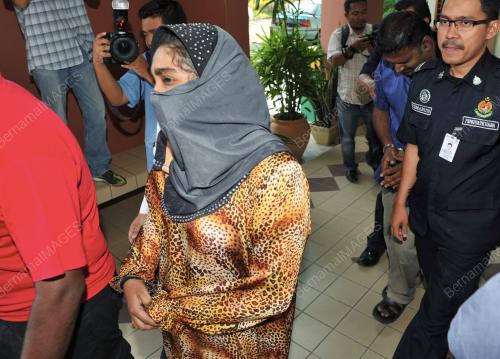 PK03_10082012_MAHKAMAH