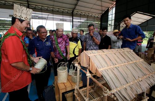 PK03_10102019_KRAF_BN201910073579
