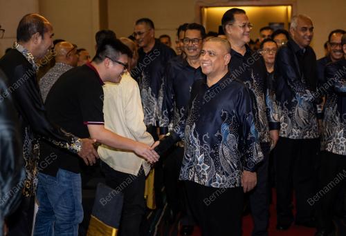 DATUK SERI SAARANI MOHAMAD