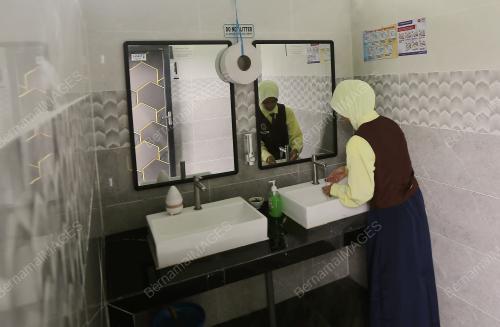 TANDAS SK AIR HITAM LABU