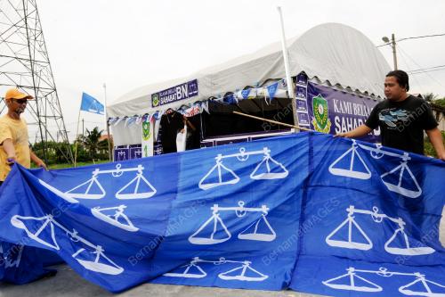 PK03_11042013_BENDERA