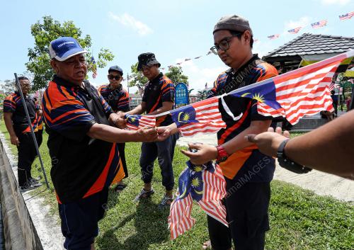 PENDUDUK TAMAN KLEBANG PUTRA 1