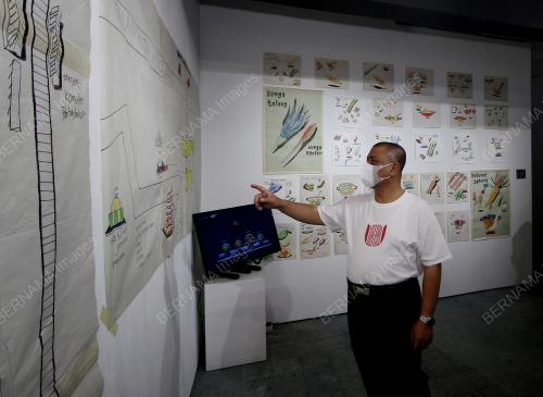 DATUK SERI SAARANI MOHAMAD
