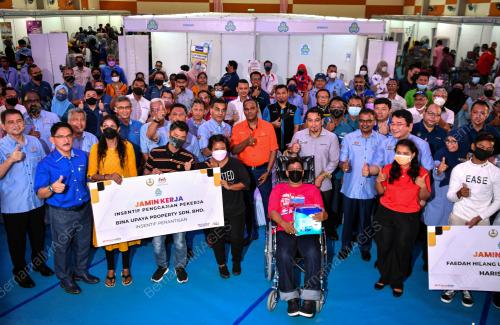 DATUK SERI M SARAVANAN