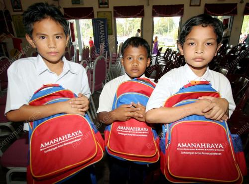 SUMBANGAN KELENGKAPAN SEKOLAH