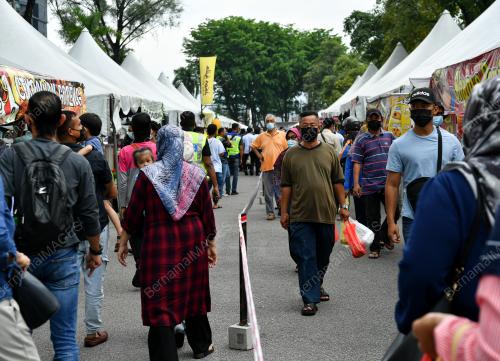 TINJAUAN HARI PERTAMA DI BAZAR RAMADHAN