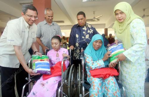 SITI SALMAH MAT JUSAK