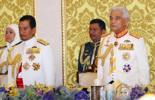 SULTAN AZLAN SHAH
