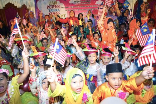 SHAFIE APDAL
