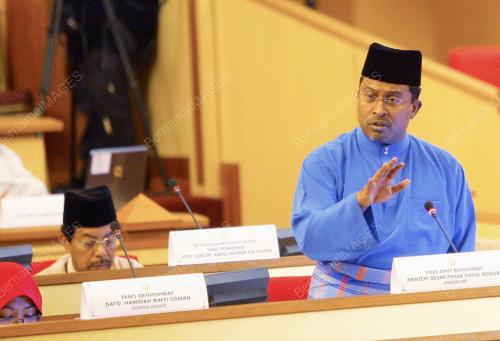 ZAMBRY ABDUL KADIR