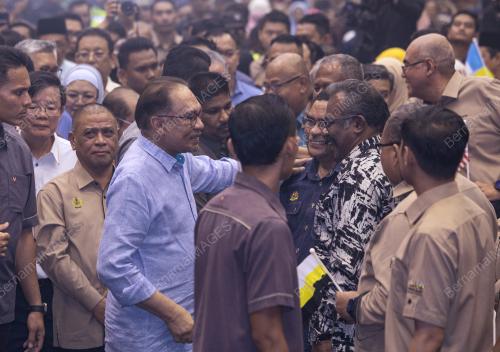 DATUK SERI ANWAR IBRAHIM