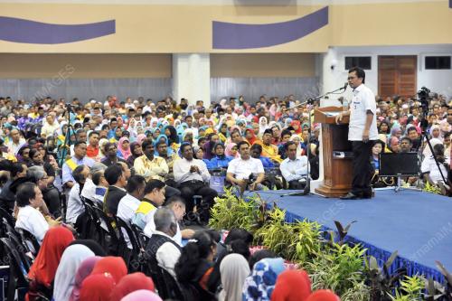 DATUK SERI SHAFIE APDAL