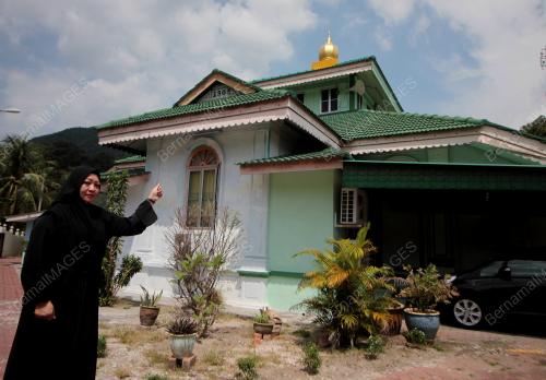 MIMBAR PENGUKIR TERKENAL MEGAT JAAFAR