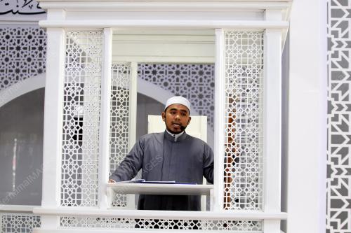 KHUTBAH JUMAAT HARI BELIA