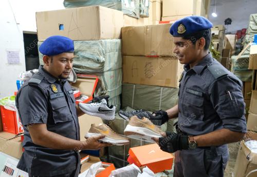 OPERASI BARANG TIRUAN KPDNHEP
