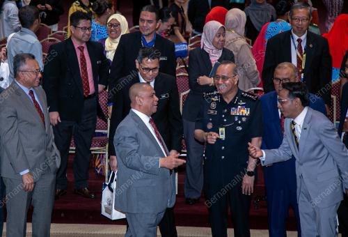 DATUK SERI SAARANI MOHAMAD