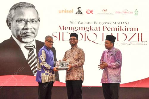 DR ZULKIFLI HASAN