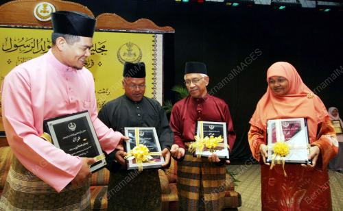 TOKOH MAULIDUR RASUL