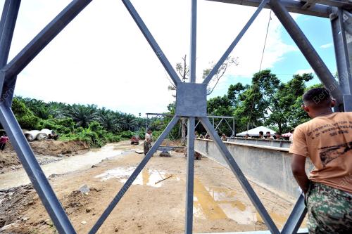 PK03_20092017_PEMBINAAN_JAMBATAN
