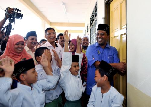 DATUK SERI DR. ZAMBRY ABD KADIR