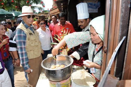 PK03_20102013_NAZRI