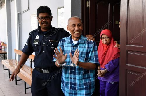 PK03_21022018_MAHKAMAH