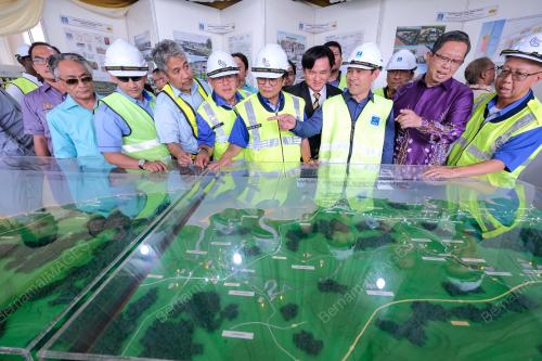 PK03_21022019_LEBUHRAYA_BN201902201189