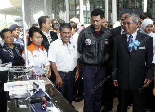 RASLIN ABU BAKAR