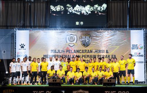 PELANCARAN JERSI THE BOS GAURUS