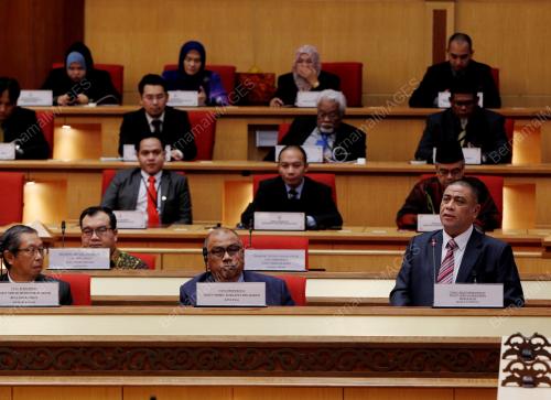 DATUK SERI SAARANI MOHAMAD