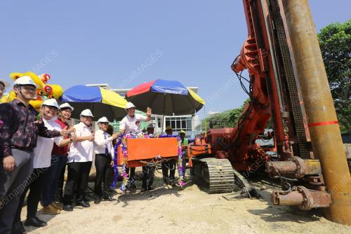 MAJLIS PECAH TANAH BANGUNAN PERAK CHINESE