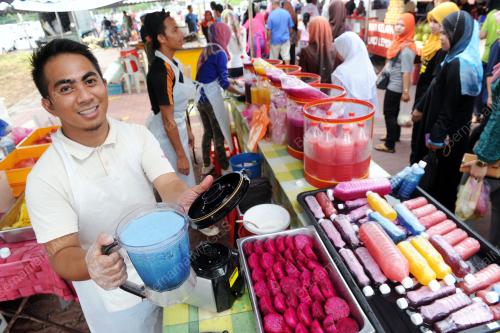 PK03_23062015_BAZAAR