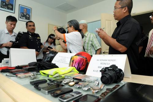 POLIS PERAK