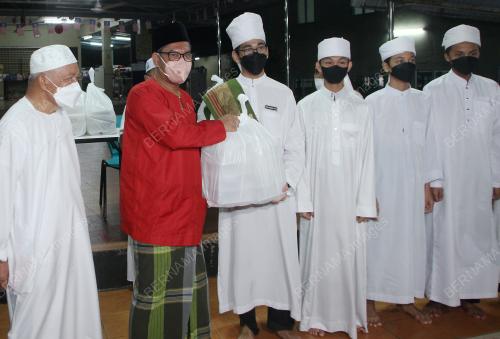 DATUK SERI AHMAD FAIZAL AZUMU
