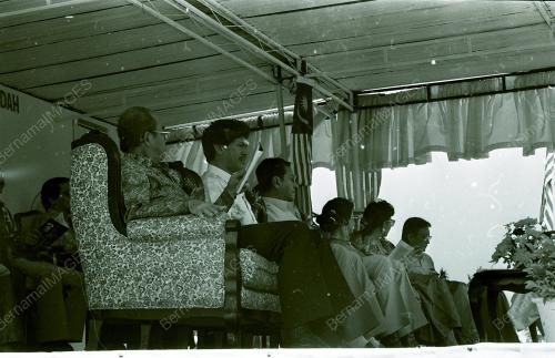 PK03_240690_LAWATAN